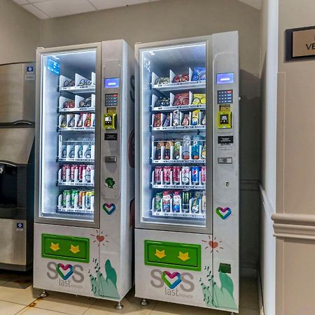 Country Inn & Suites By Radisson, Tampa Airport North, Fl المظهر الخارجي الصورة