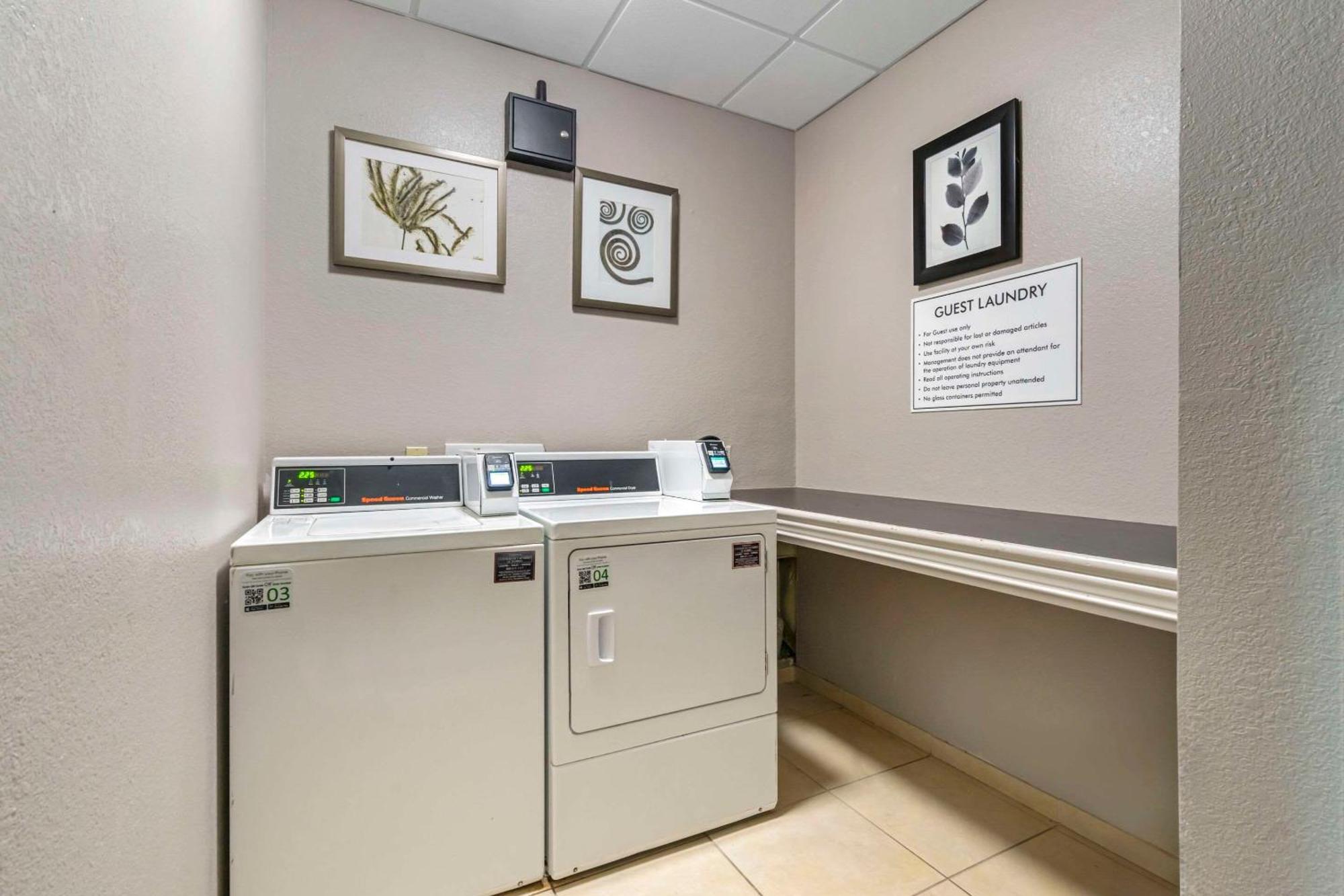 Country Inn & Suites By Radisson, Tampa Airport North, Fl المظهر الخارجي الصورة