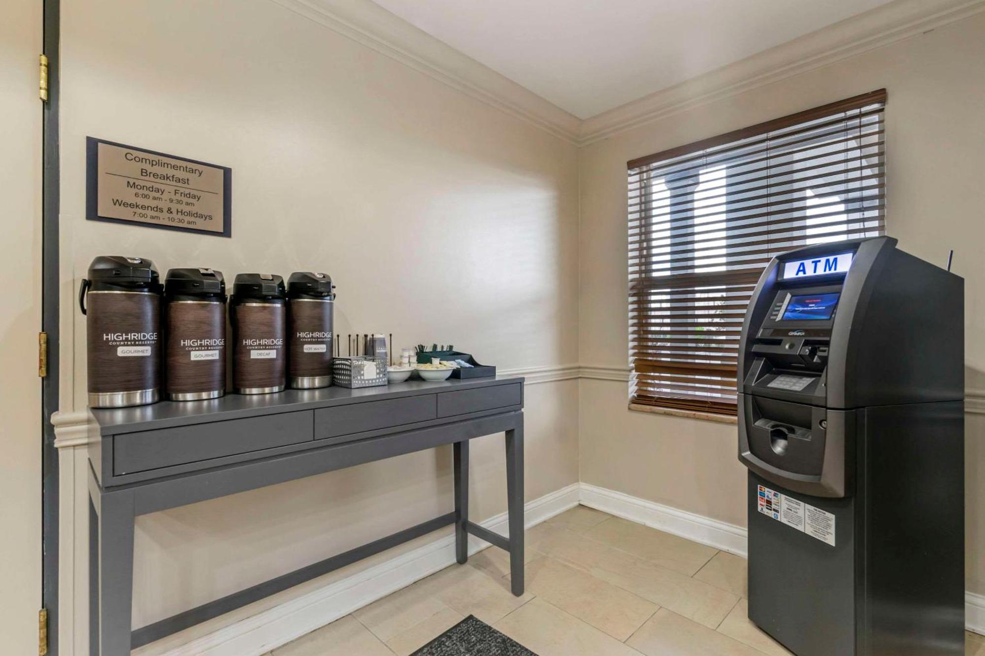 Country Inn & Suites By Radisson, Tampa Airport North, Fl المظهر الخارجي الصورة