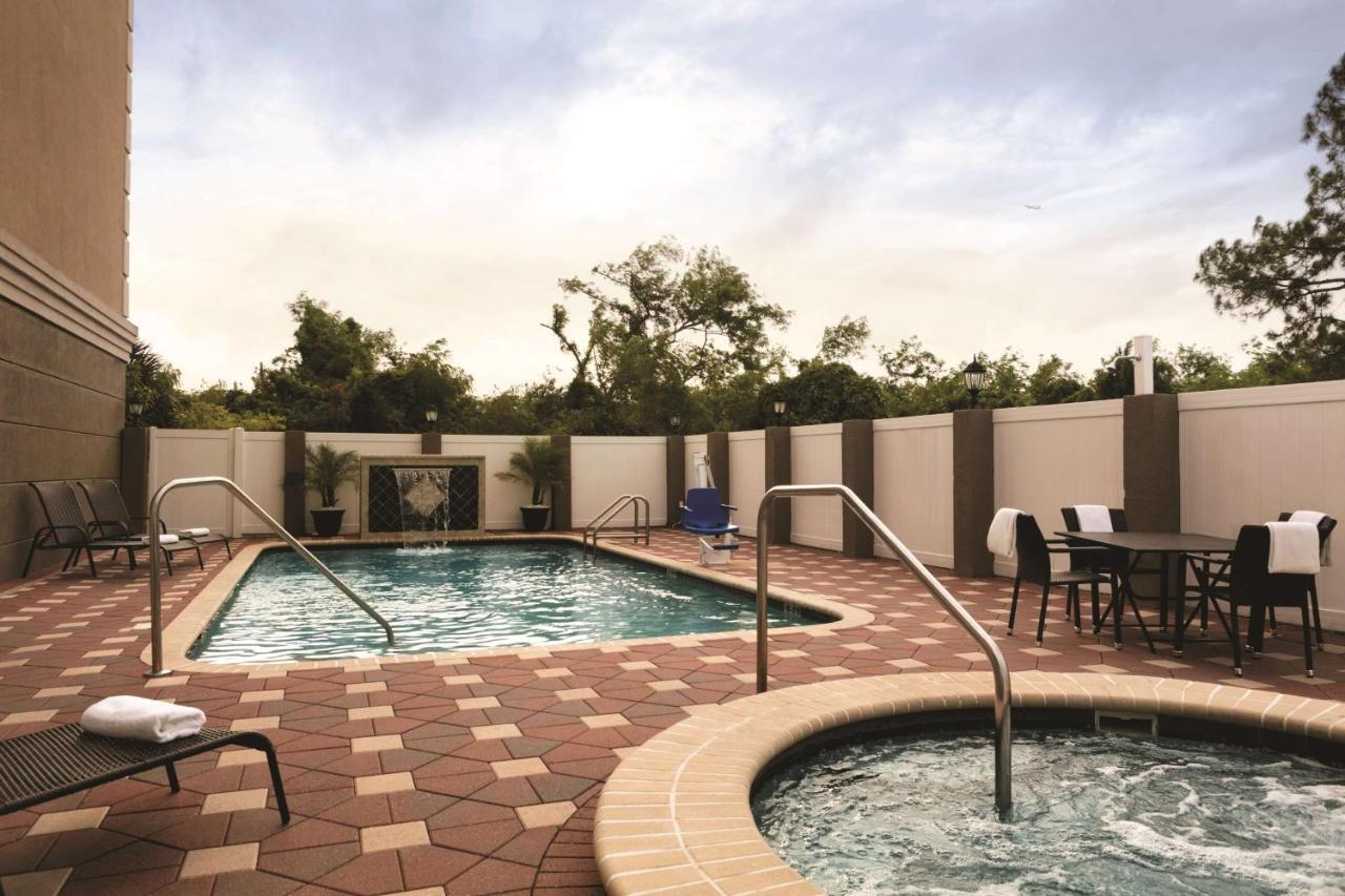 Country Inn & Suites By Radisson, Tampa Airport North, Fl المظهر الخارجي الصورة